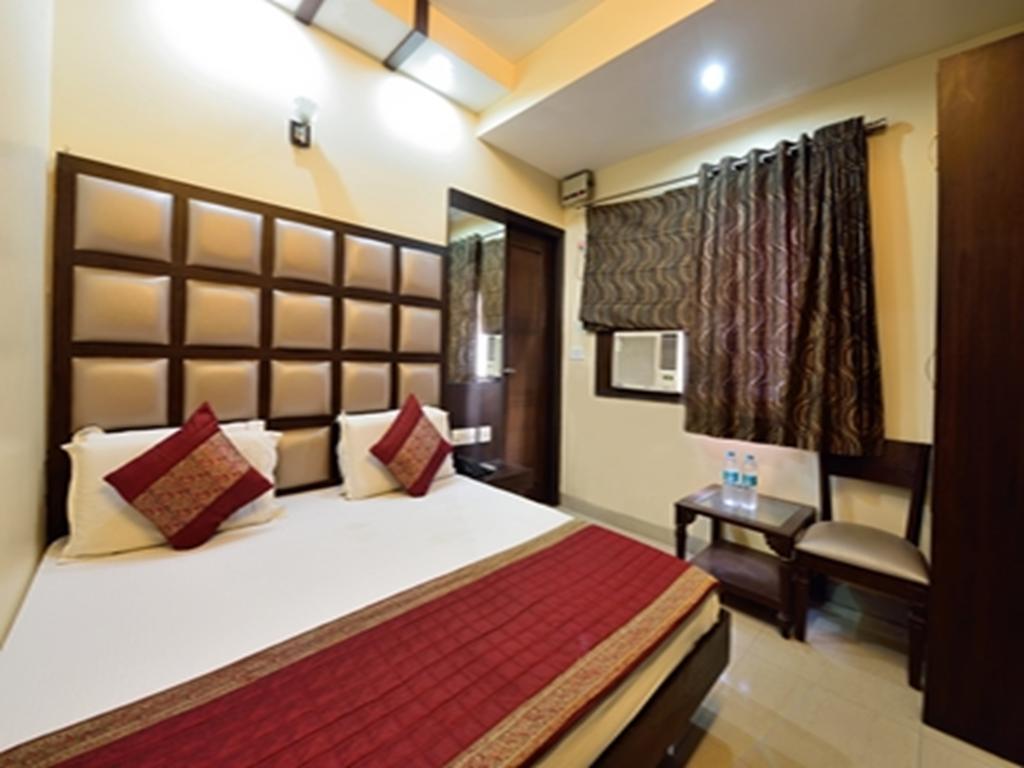 Hotel Gaylord International - New Delhi Exterior photo